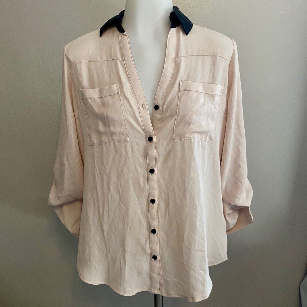 Express Portofino Blush Pink Black Collar Button Front Blouse Size Small